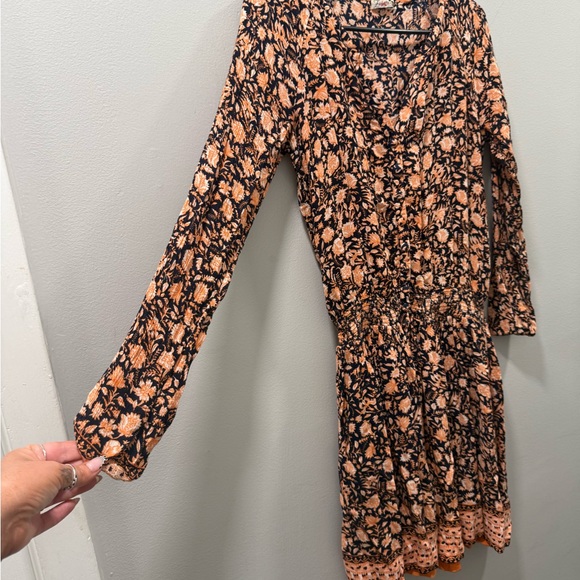 Faherty montara Floral Print Dress in Black and Orange wanderlust size XS - Picture 3 of 11